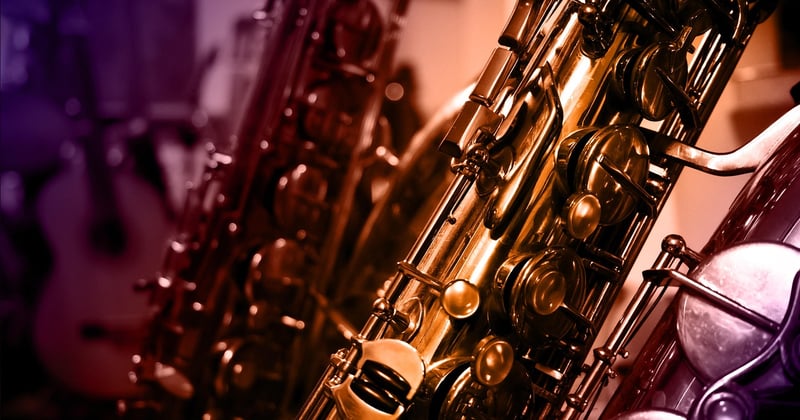 Plateformes de streaming musical : le comparatif pour découvrir des groupes rock